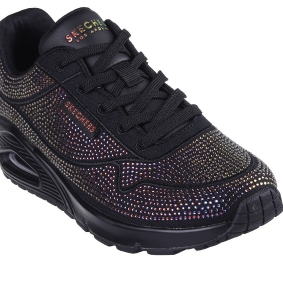 New Skechers - Picture 1 of 5